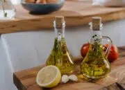 Mulai dari Menebalkan Bulu Hingga Menjadi Alternatif Obat, Inilah Manfaat Minyak Zaitun Bagi Manusia